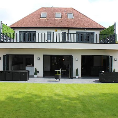 Modern Spacious House - Sleeps 16, Free Parking, Sun Terrace Nuneaton Esterno foto