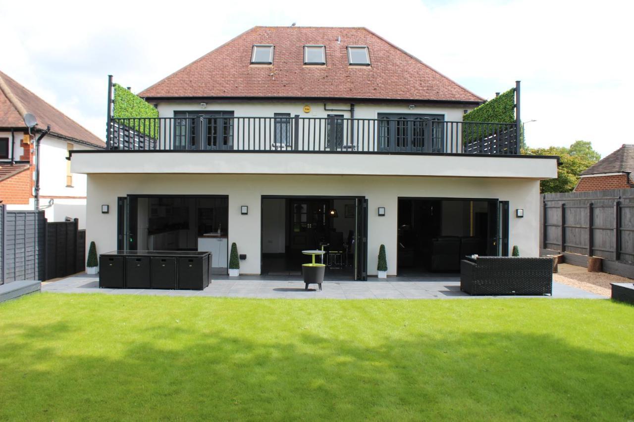 Modern Spacious House - Sleeps 16, Free Parking, Sun Terrace Nuneaton Esterno foto