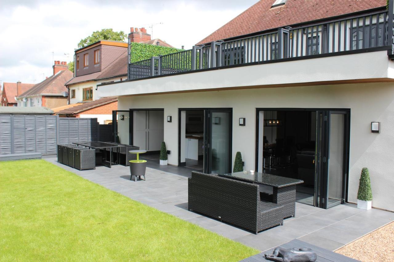 Modern Spacious House - Sleeps 16, Free Parking, Sun Terrace Nuneaton Esterno foto