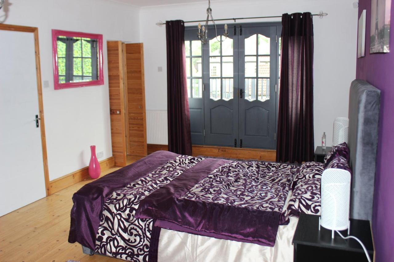 Modern Spacious House - Sleeps 16, Free Parking, Sun Terrace Nuneaton Esterno foto