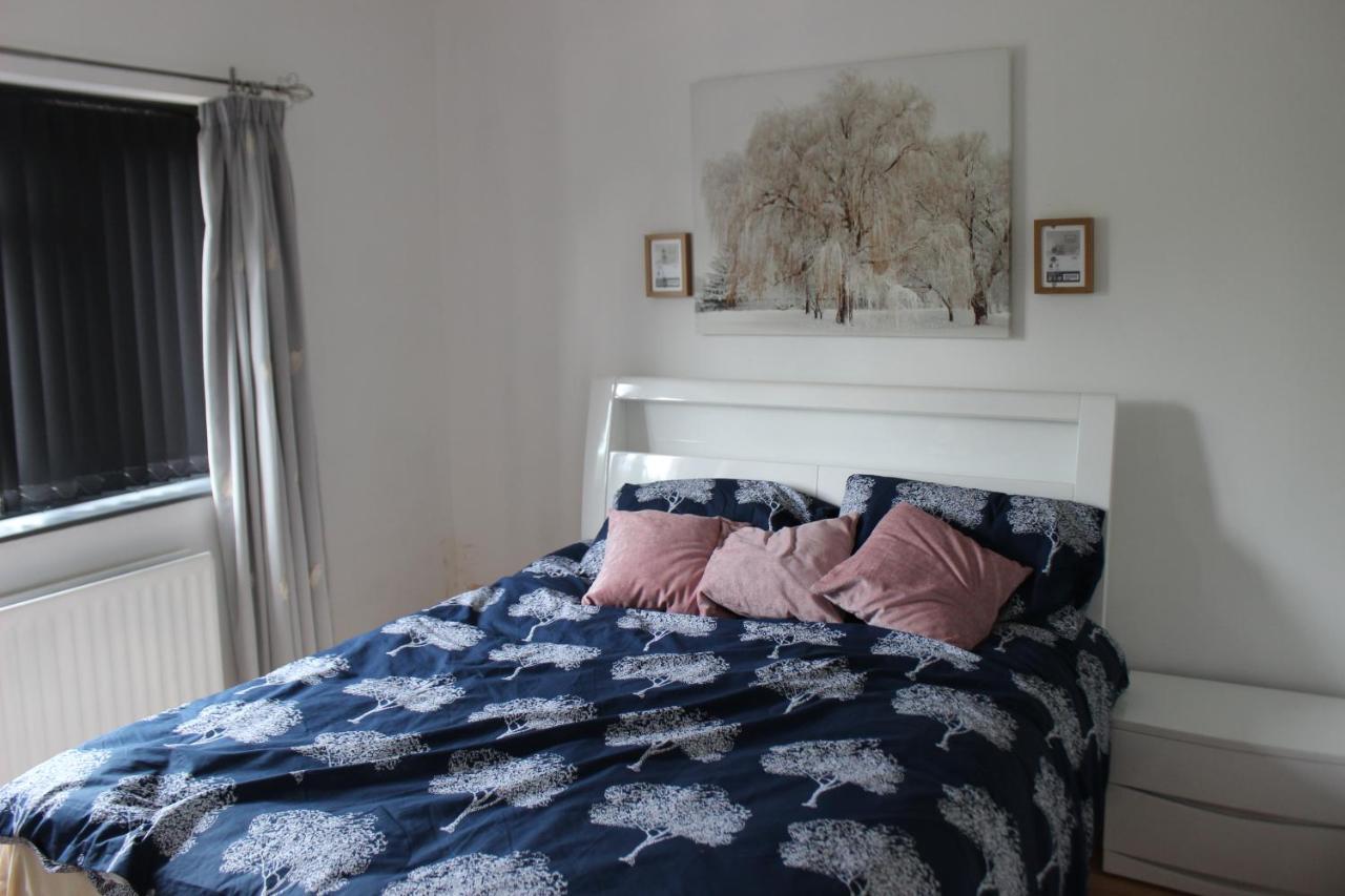 Modern Spacious House - Sleeps 16, Free Parking, Sun Terrace Nuneaton Esterno foto
