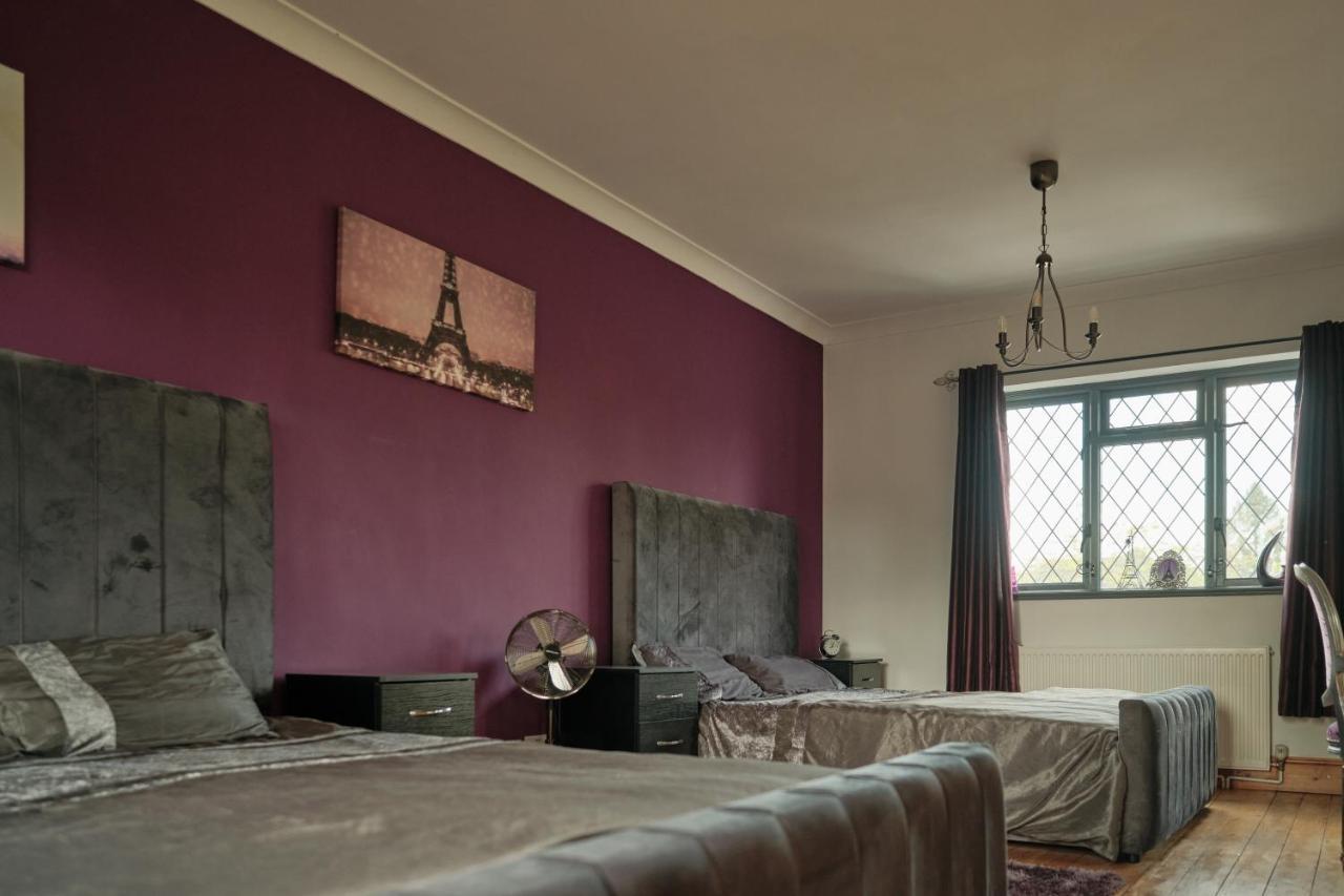 Modern Spacious House - Sleeps 16, Free Parking, Sun Terrace Nuneaton Esterno foto